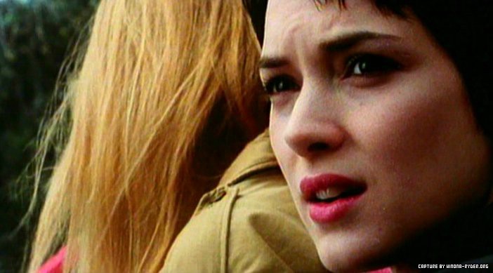 girl-interrupted_deleted-scenes_091.jpg