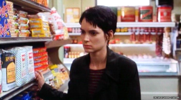 girl-interrupted_deleted-scenes_117.jpg girl-interrupted_deleted-scenes_117.jpg