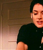 girl-interrupted_deleted-scenes_073.jpg