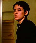 girl-interrupted_deleted-scenes_077.jpg