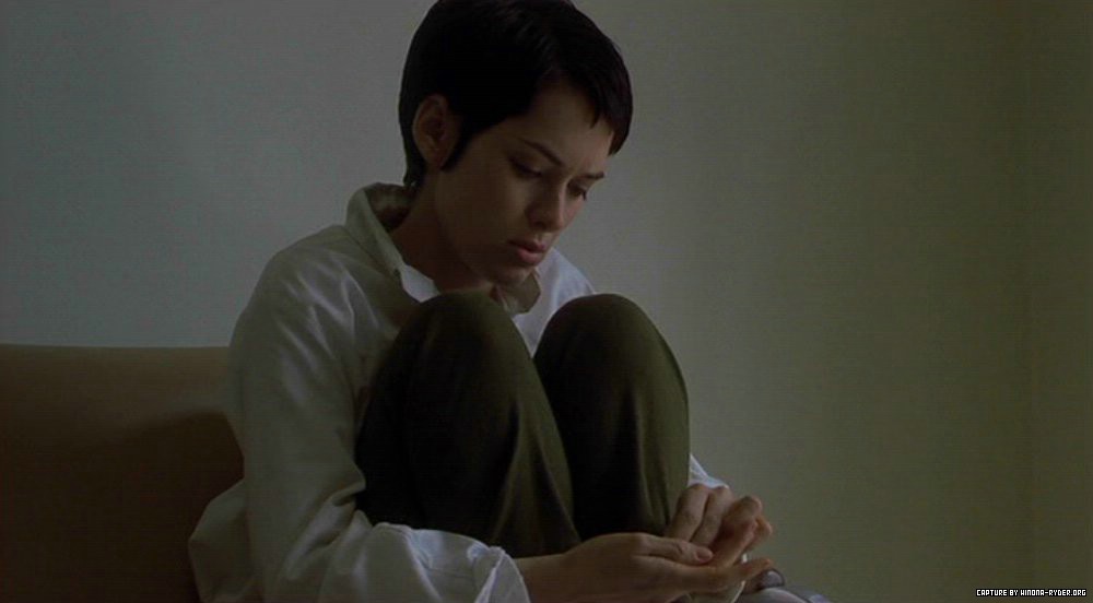 girl-interrupted_338.jpg girl-interrupted_338.jpg