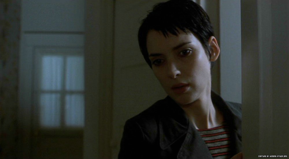 girl-interrupted_398.jpg girl-interrupted_398.jpg