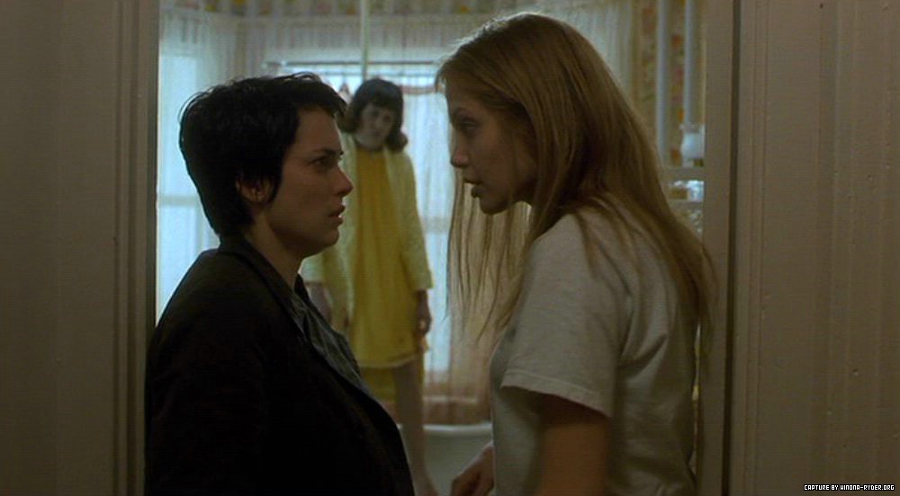 girl-interrupted_407.jpg girl-interrupted_407.jpg