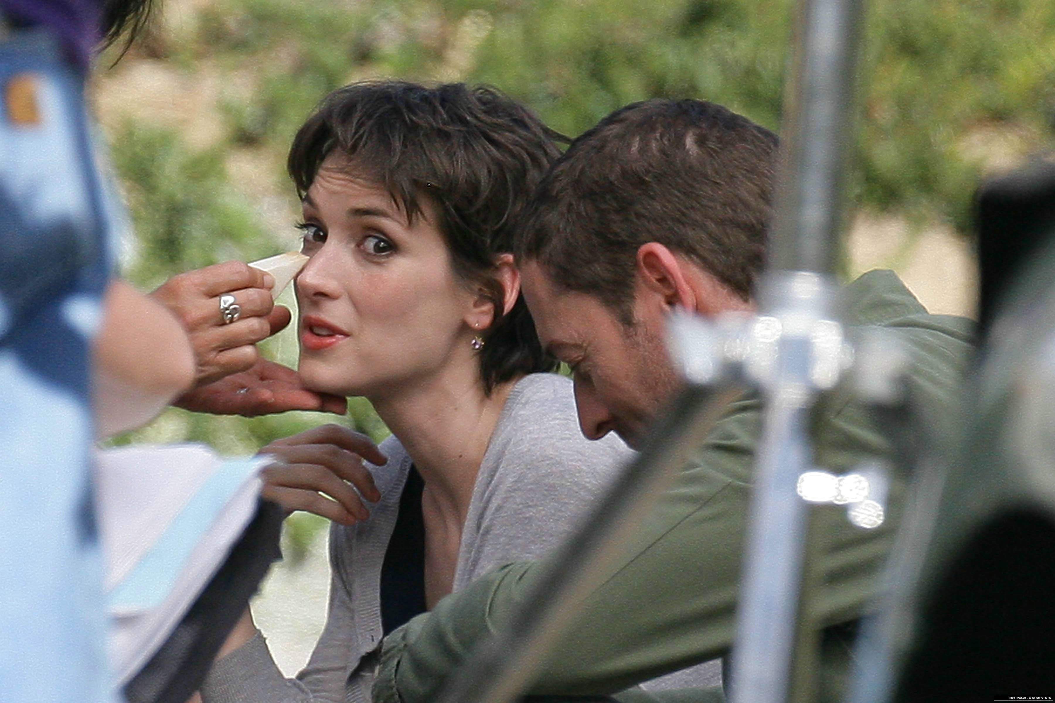 hq_041.jpg hq_041.jpg