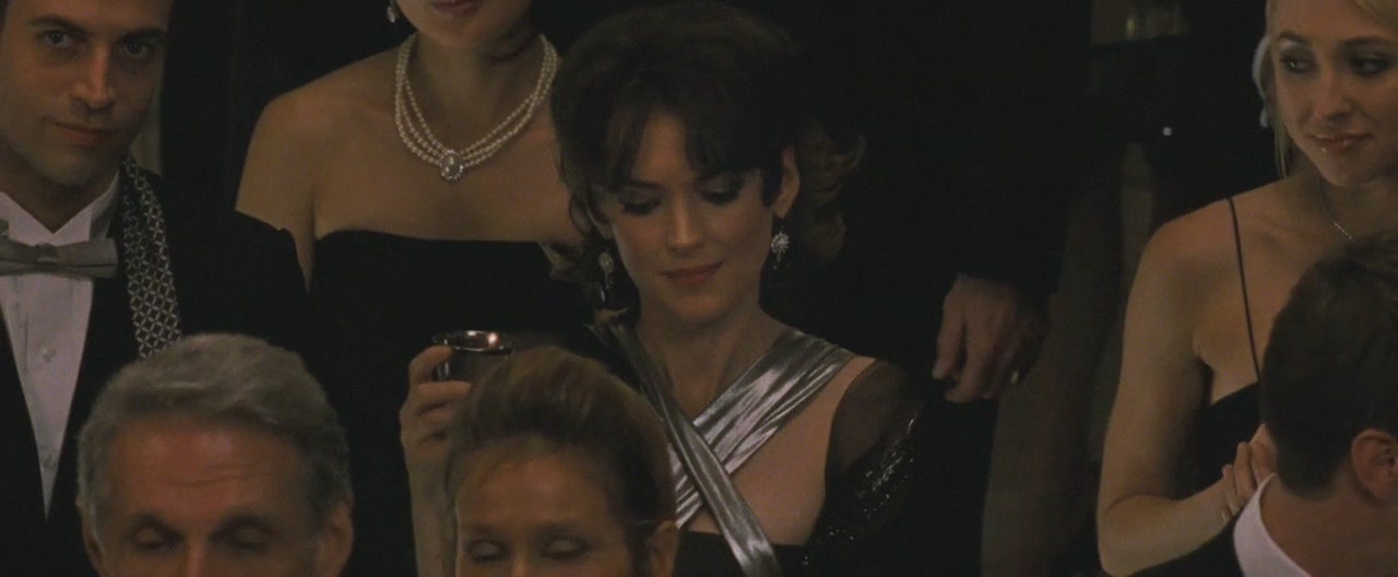 blackswan_027.jpg