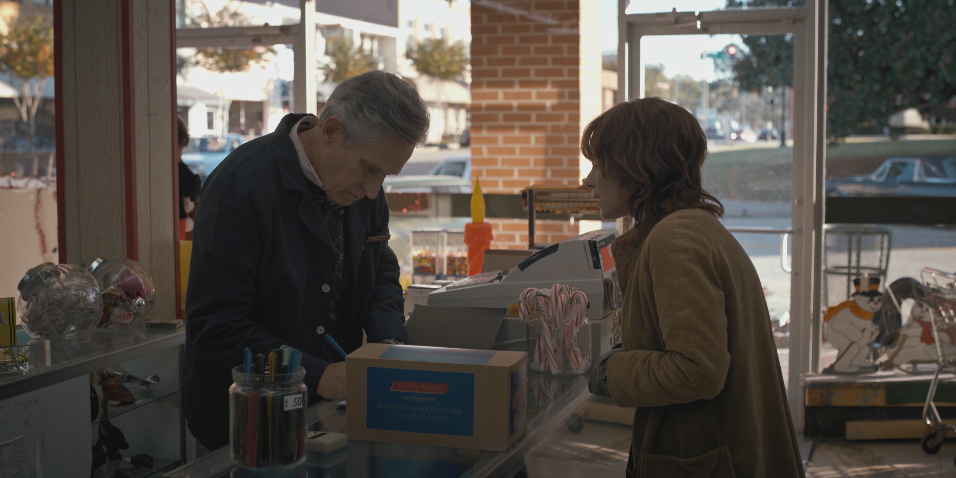 WF-StrangerThings102_106.jpg WF-StrangerThings102_106.jpg