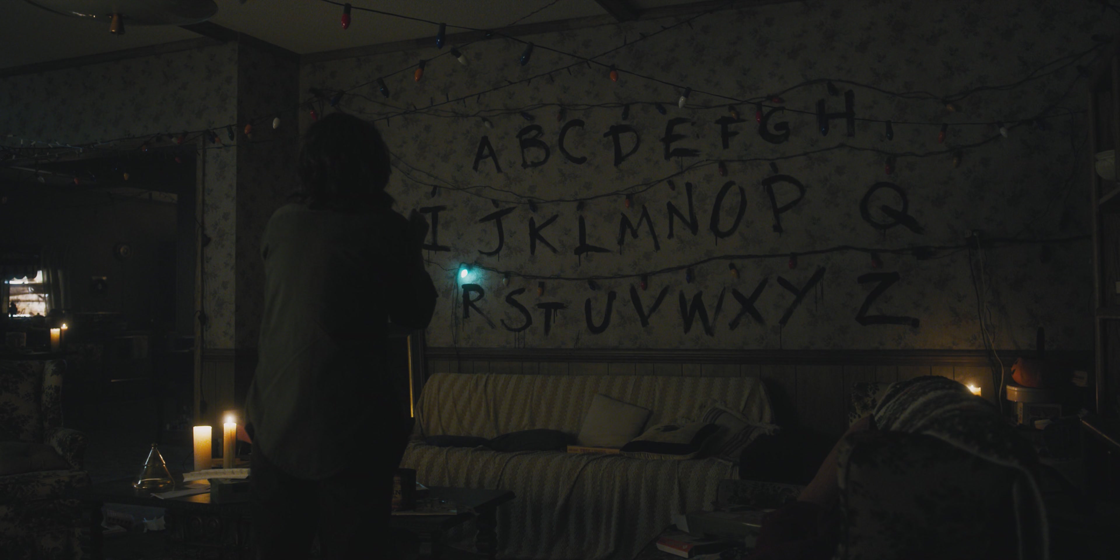 WF-StrangerThings103_360.jpg WF-StrangerThings103_360.jpg