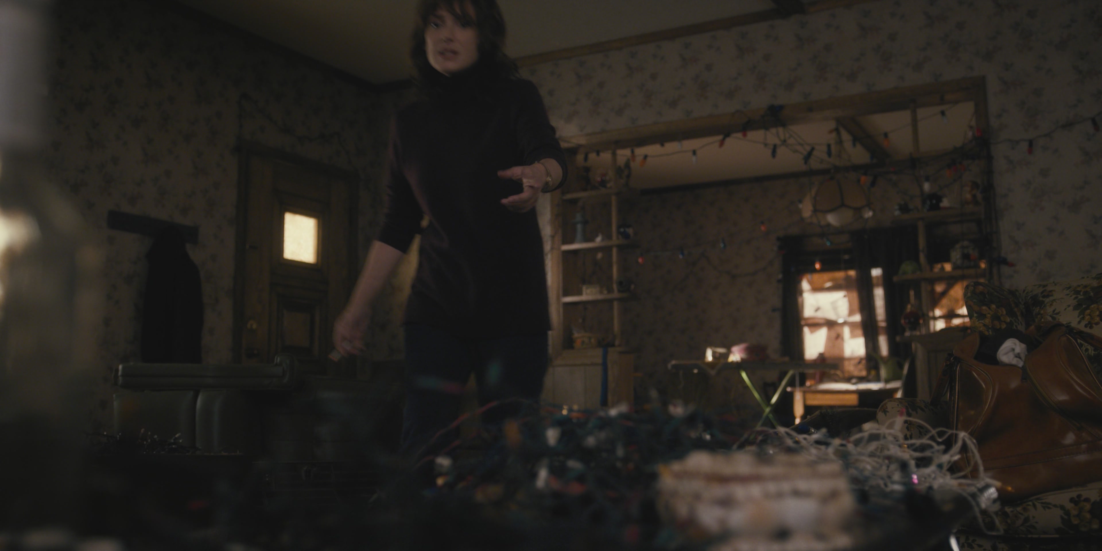 WF-StrangerThings105_180.jpg WF-StrangerThings105_180.jpg