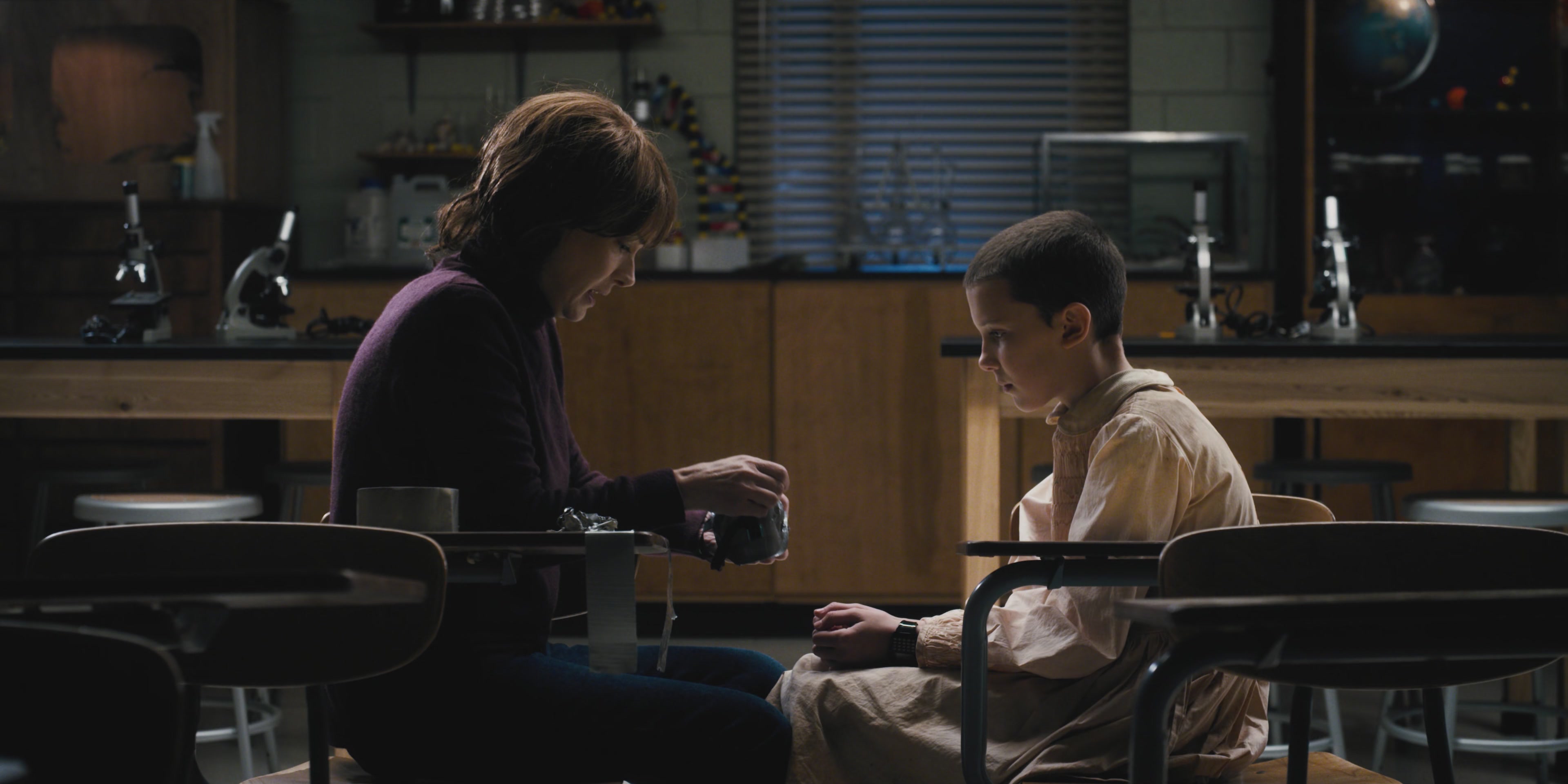 WF-StrangerThings107_107.jpg WF-StrangerThings107_107.jpg
