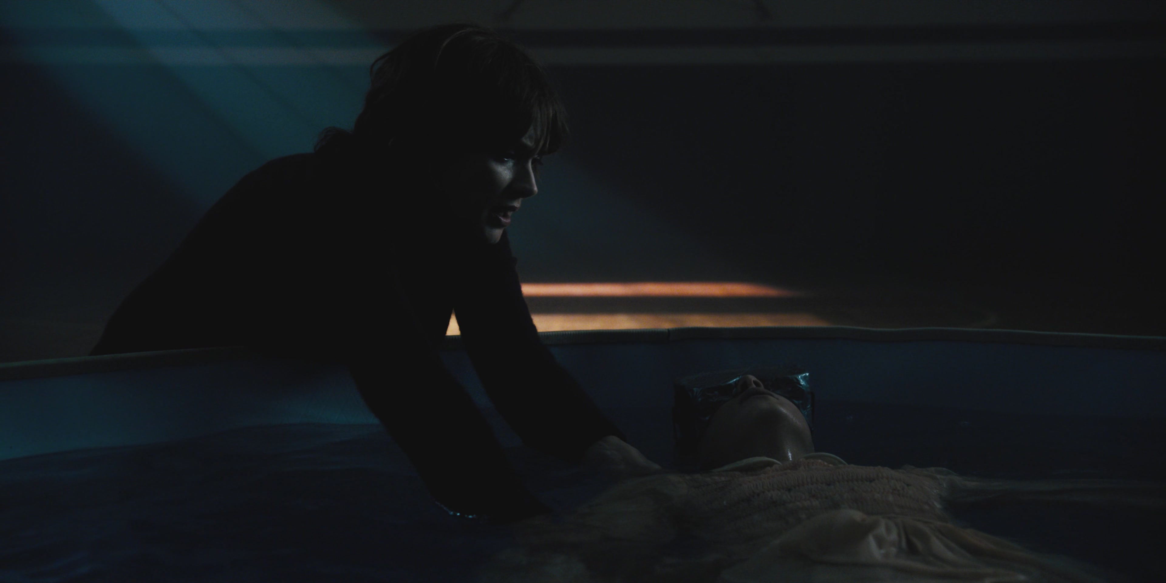 WF-StrangerThings107_167.jpg WF-StrangerThings107_167.jpg