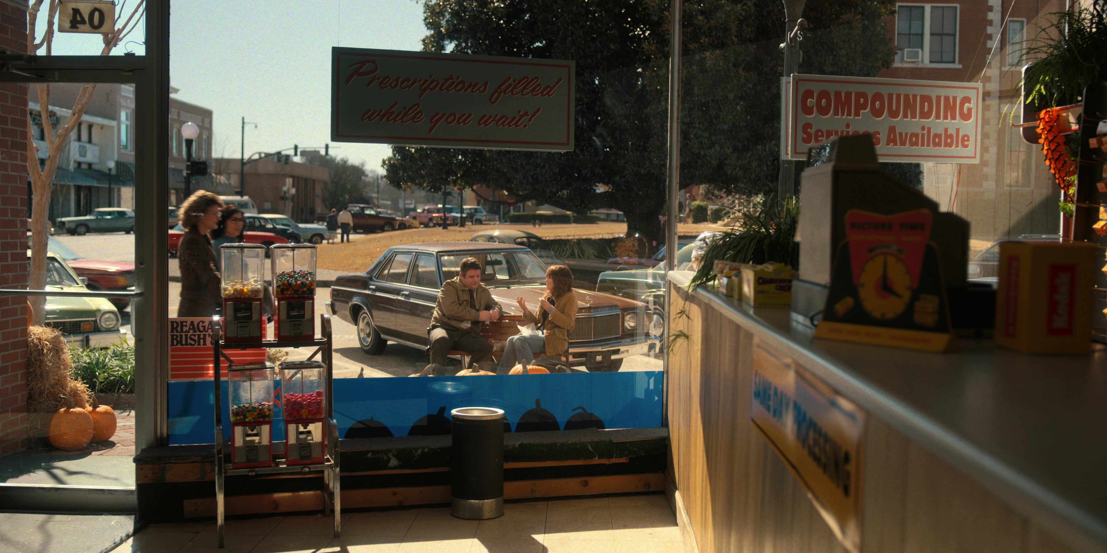 WF-StrangerThings203_025.jpg WF-StrangerThings203_025.jpg