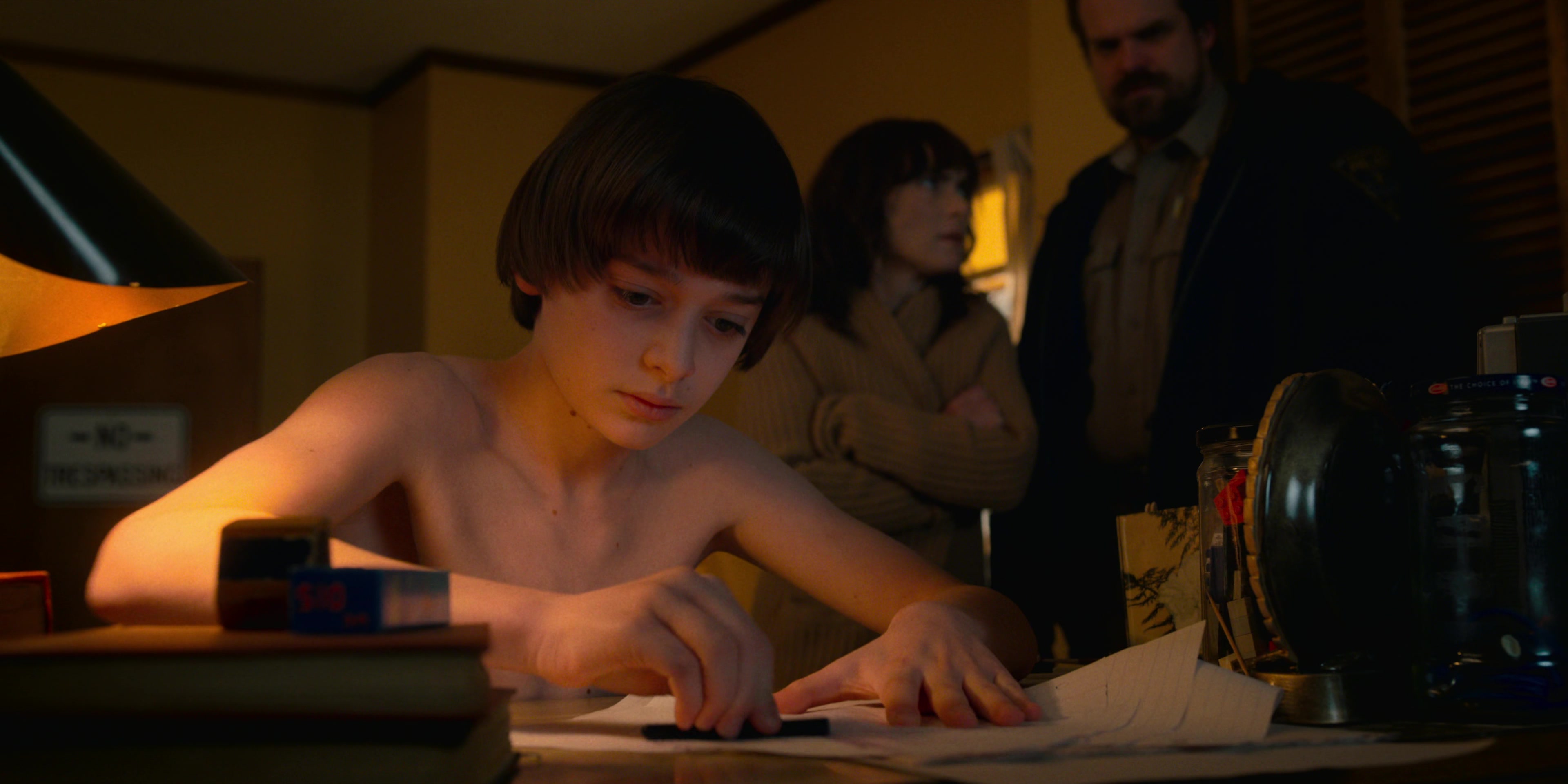 WF-StrangerThings204_256.jpg WF-StrangerThings204_256.jpg